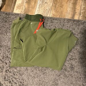 Figs Forest Green Scrub Ensemble with Red Detail